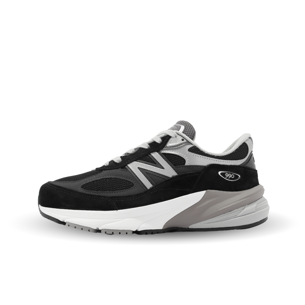 The Legendary 990 Running Shoe: Classic Style, Unmatched