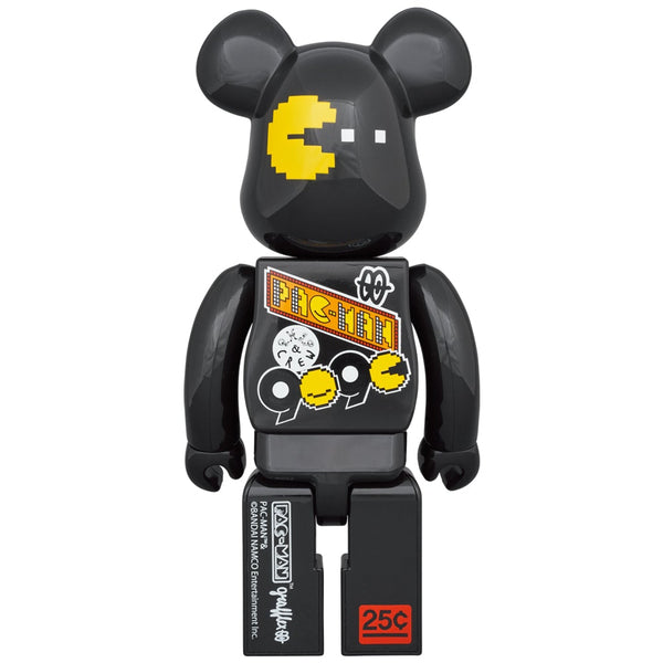 BE@RBRICK PAC-MAN x GRAFFLEX x 9090 x SHIP CREW 100% & 400% figures featuring the classic Pac-Man design with graffiti and urban art details in both sizes.