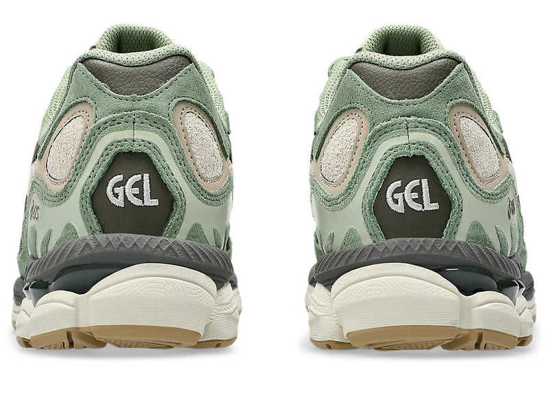 GEL-NYC™ sneaker with heritage-inspired upper and modern GEL-CUMULUS™ 16 tooling for advanced comfort.