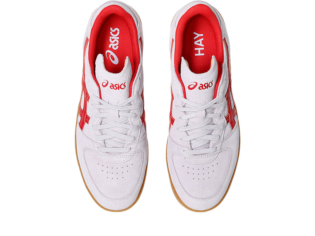 HAY SKYHAND™ OG sneaker with suede and leather upper, pastel tones, gum soles, and FLYTEFOAM™ PROPEL cushioning for modern comfort and retro style.