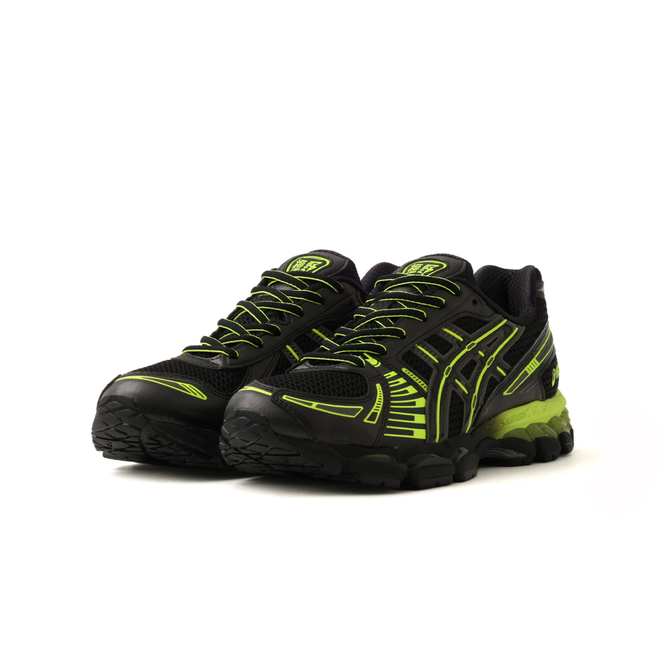 ASICS X ATMOS X ALBINO & PRETO GEL-KAYANO 12.1