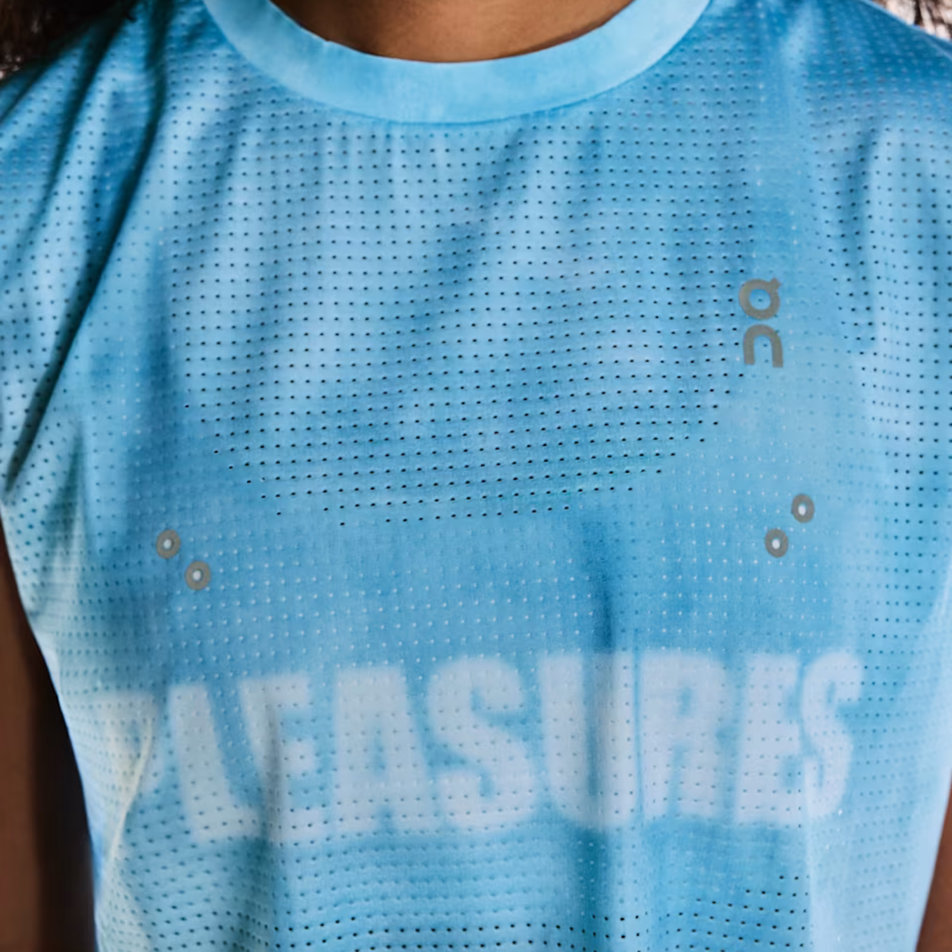 ON X PLEASURES X THE LOOP TANK W