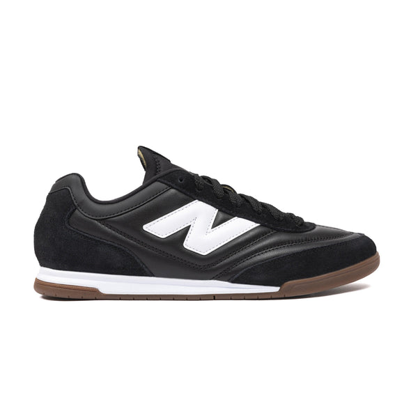 New Balance September 2023 collection showcasing a range of footwear, apparel, and accessories. The image highlights stylish sneakers, versatile trainers, and complementary clothing items designed to merge fashion and performance, offering comfort, durability, and modern aesthetics.