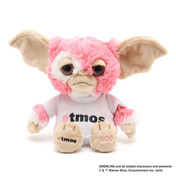 Limited edition Gizmo plush from GREMLINS, featuring atmos brand colors, removable T-shirt, embroidered logos, and serial number, celebrating the 40th anniversary of the film.


