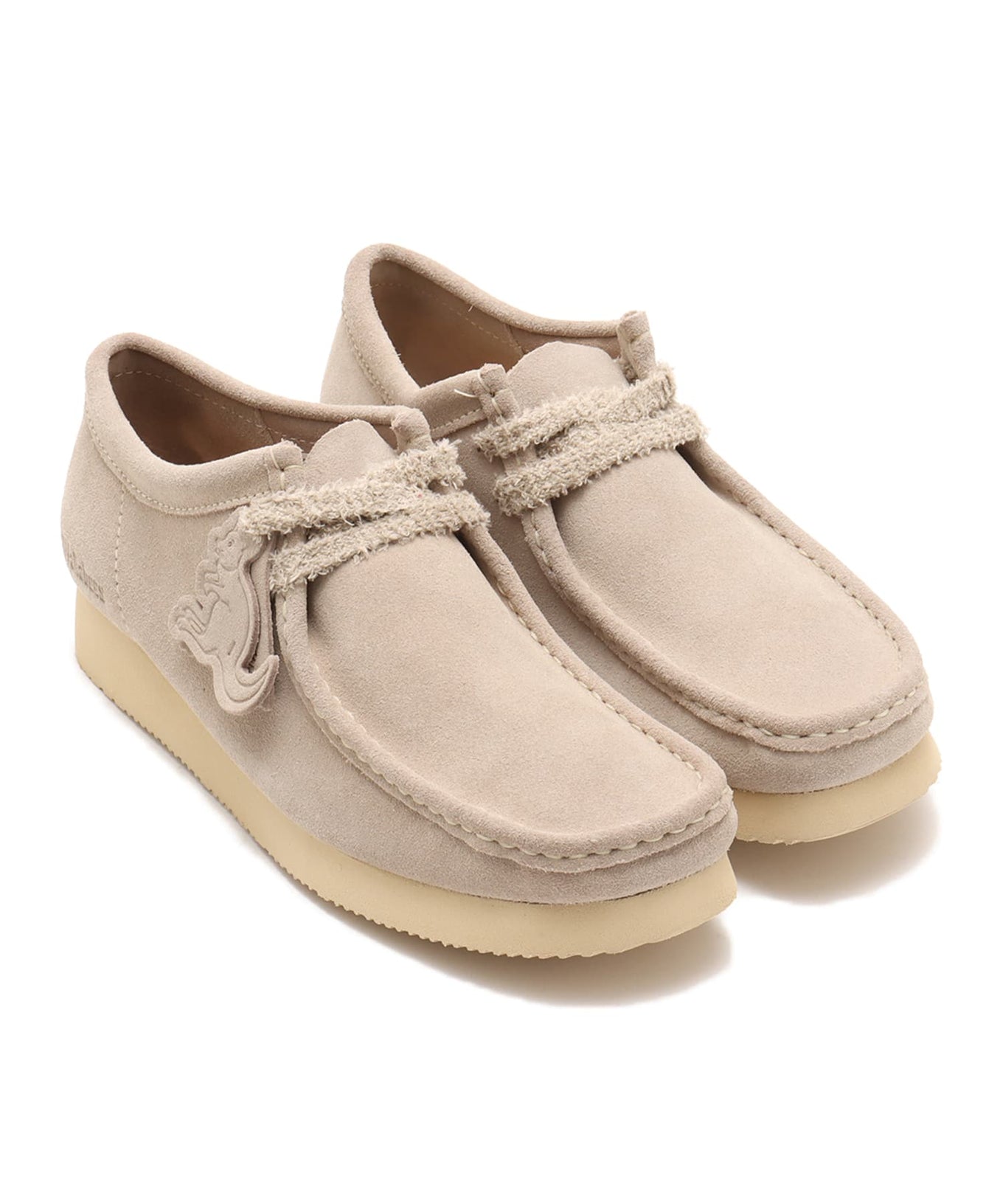 Clarks Originals Wallabee low-cut moccasin shoes with crepe sole in a timeless design