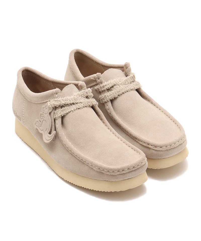 Clarks Originals Wallabee low-cut moccasin shoes with crepe sole in a timeless design