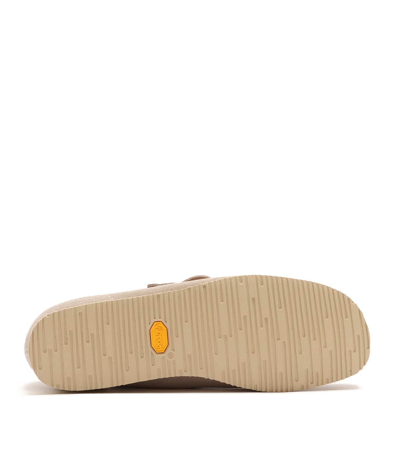 Clarks Originals Wallabee low-cut moccasin shoes with crepe sole in a timeless design