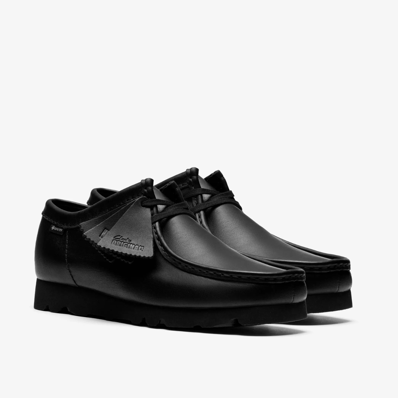 CLARKS WALLABEE GTX