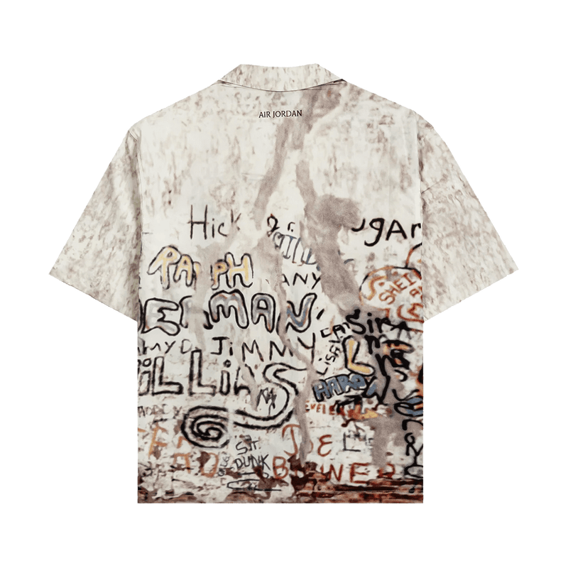Air Jordan button-down shirt with all-over playground graphic inspired by Michael Jordanâ€™s iconic legacy