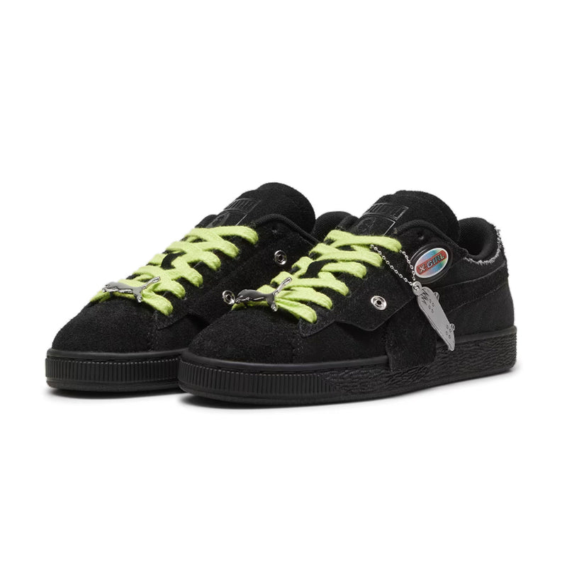 PUMA Suede sneakers inspired by breakdancing heritage and modern streetwear, featuring a sleek design and padded collar.