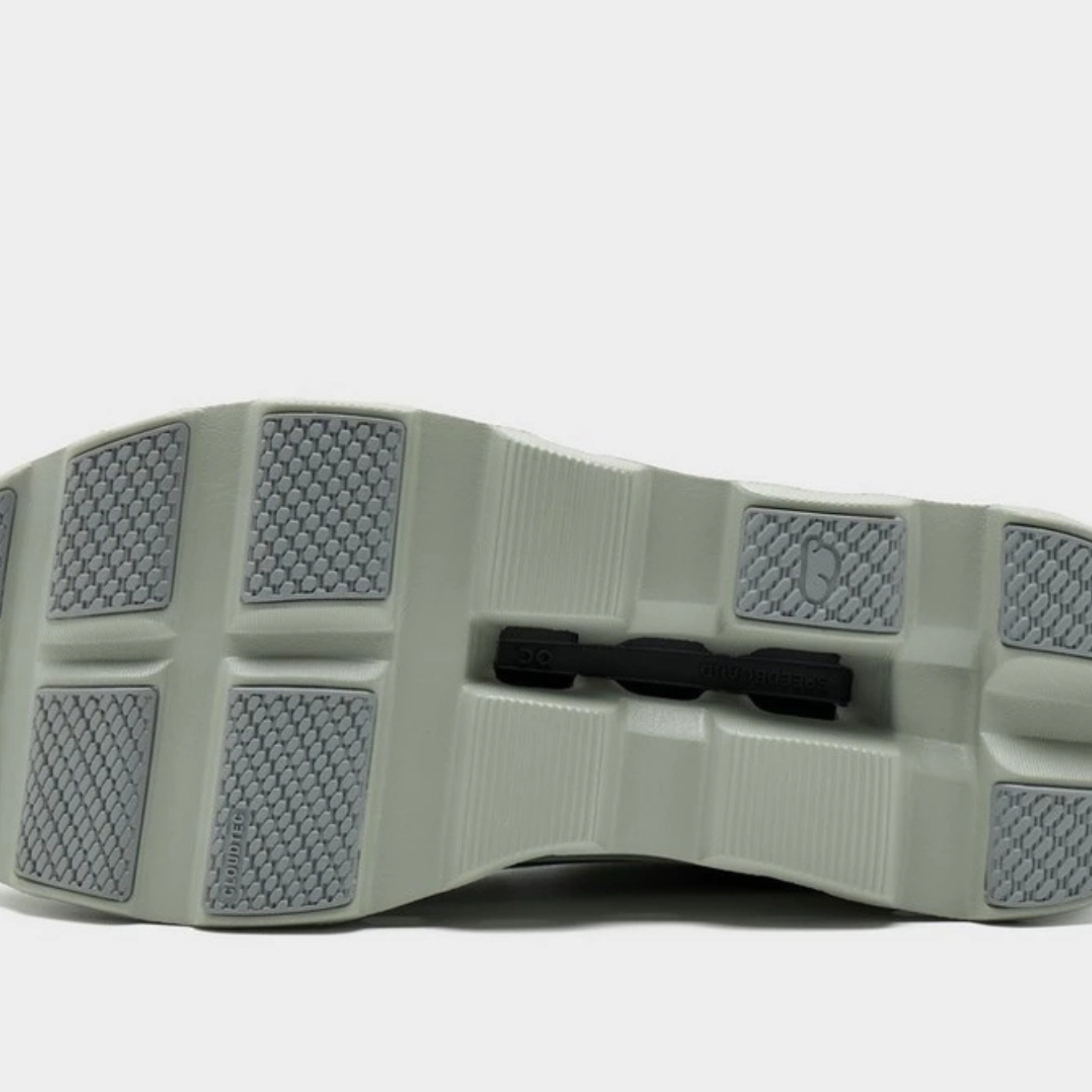 ON CLOUDMONSTER VOID