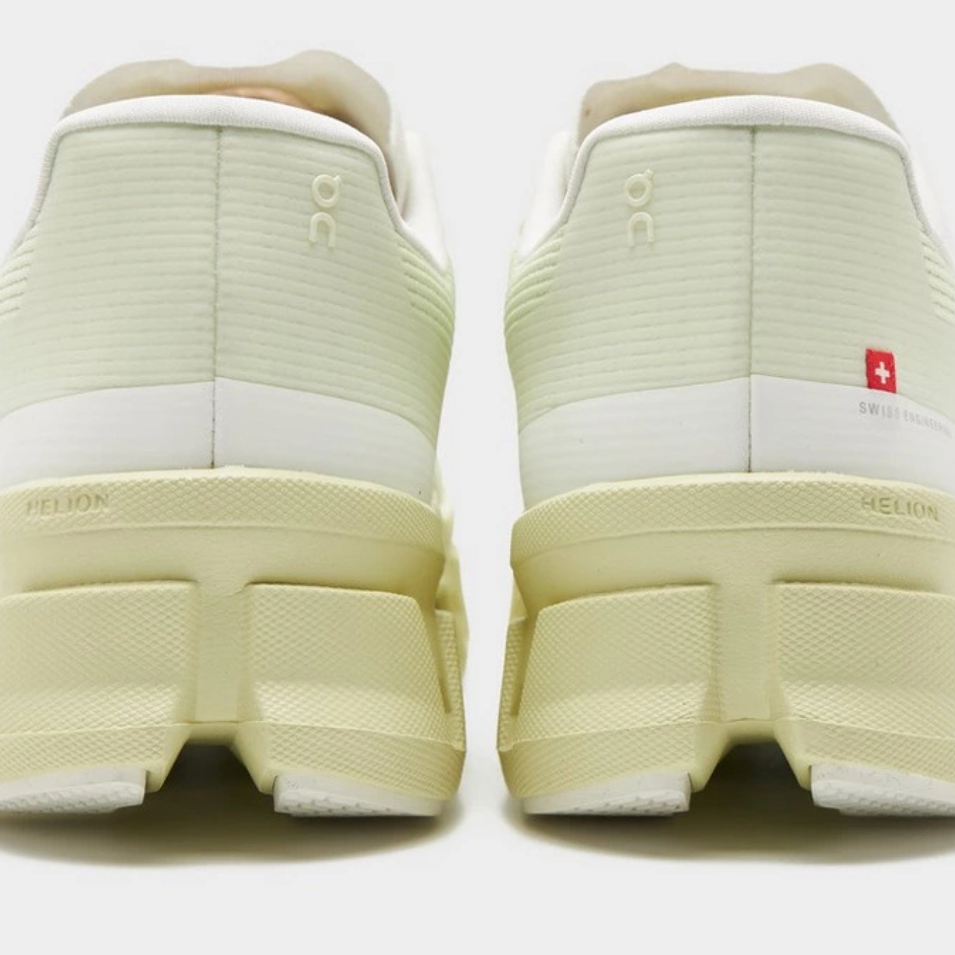 ON CLOUDMONSTER VOID W