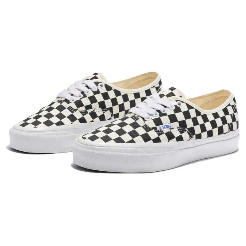 Premium Authentic 44 Shoes with checkerboard pattern, glossy sidewalls, full-grain leather collar lining, and Sola Foam All-Day-Comfort.



