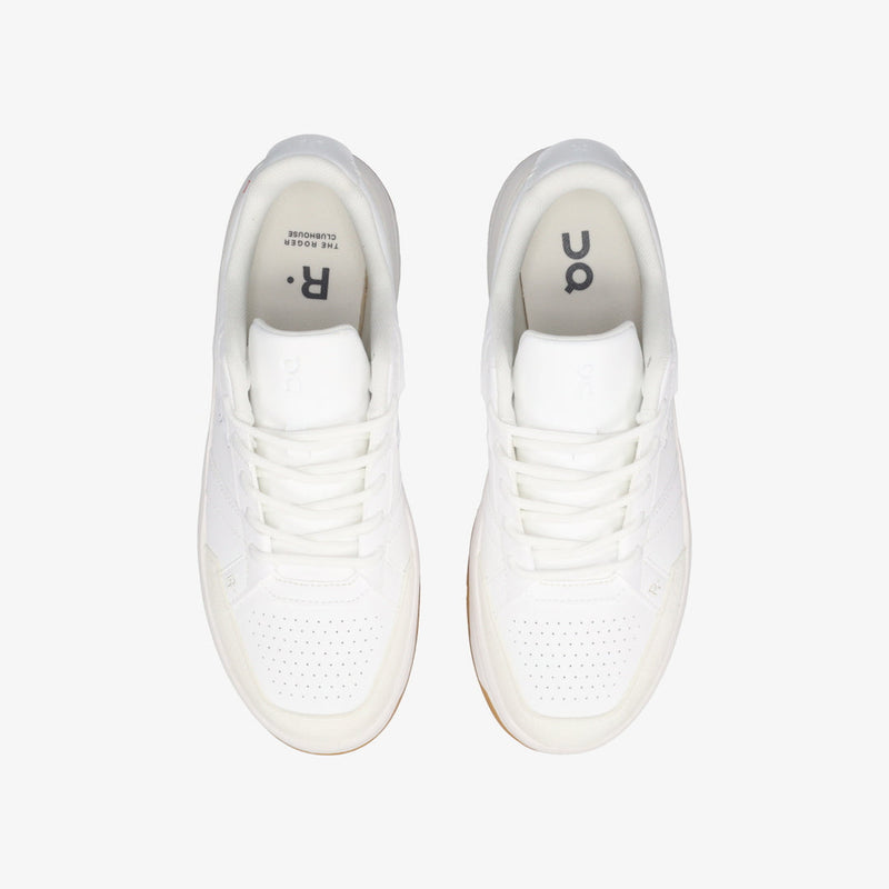 Minimalist tennis-inspired sneaker with a sleek design, improved fit, and cushioned comfort for all-day wear.