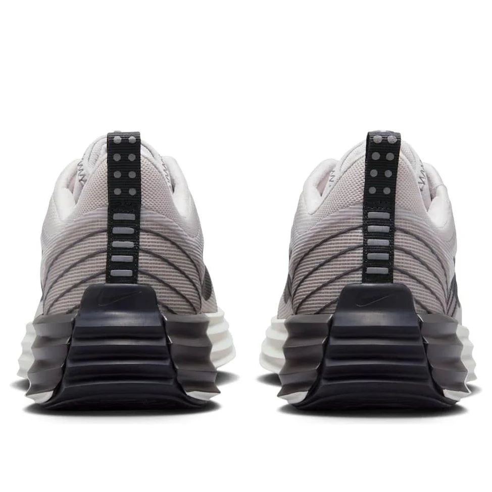 NIKE LUNAR ROAM