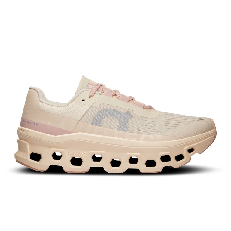 Max-cushioned running shoes with high bounce and energy return, designed for a smooth, forward-rolling ride