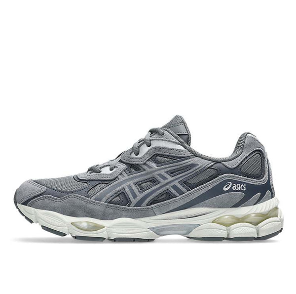ASICS GEL-NYC™ sneaker combining retro-inspired upper with modern cushioning, featuring design elements from GEL-NIMBUS® 3, GEL-MC PLUS™ V, and GEL-CUMULUS® 16.