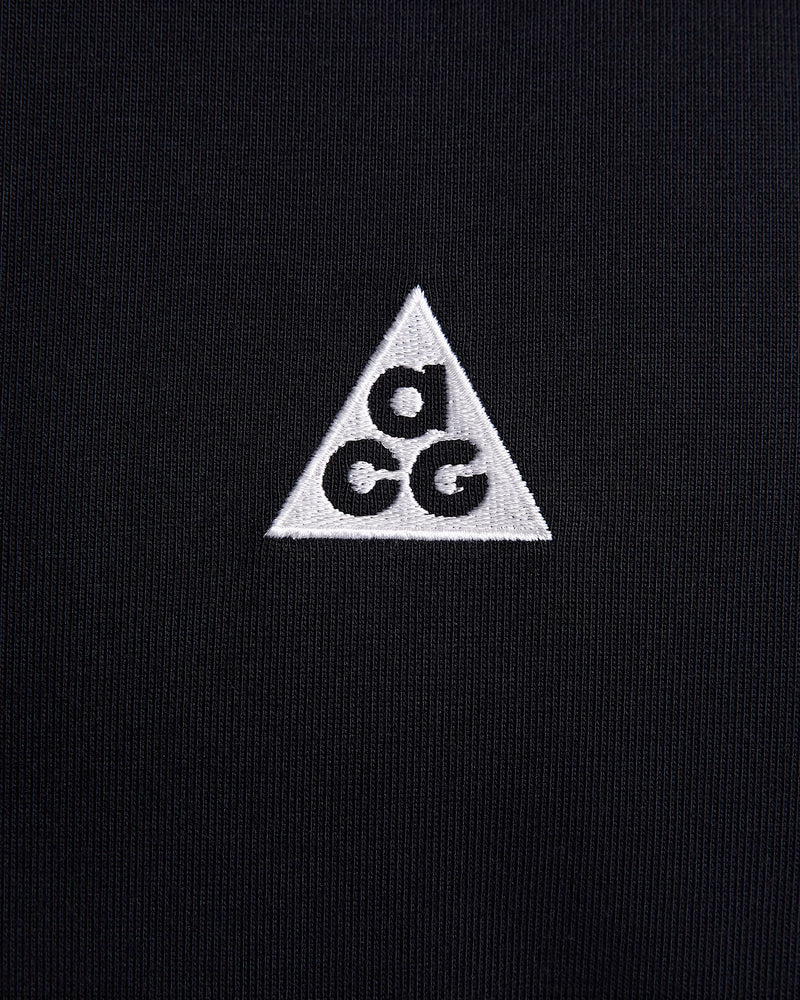 Premium loose-fit tee made from heavyweight sweat-wicking fabric with a stiff drape and structured feel.
