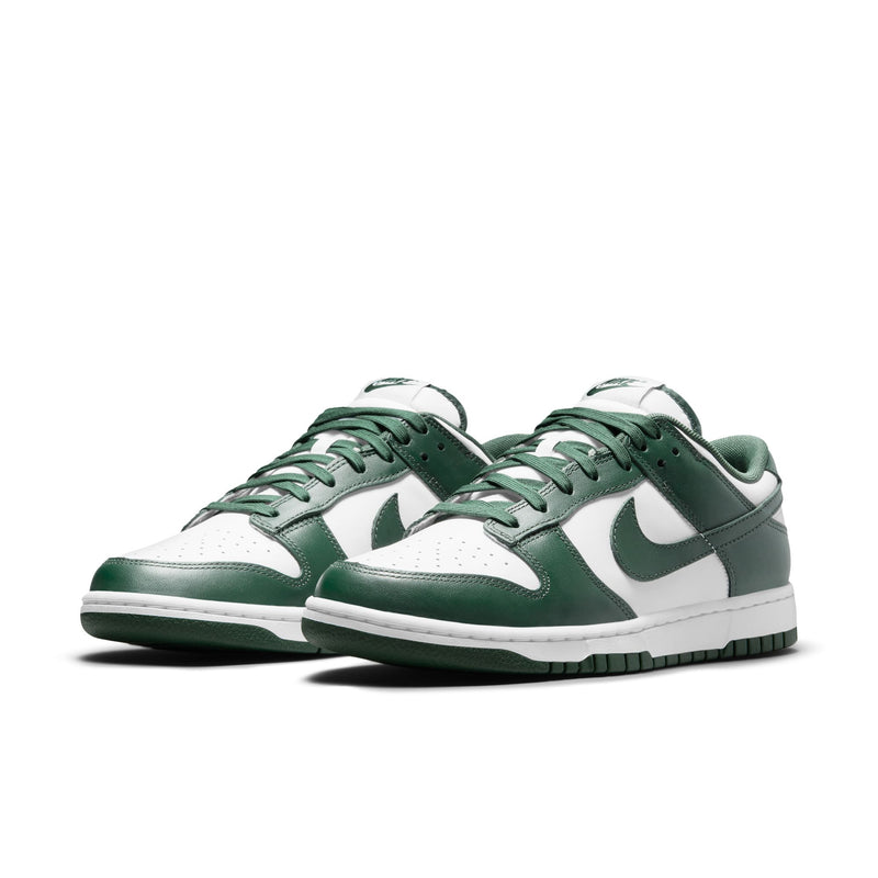 Dunk Low: Symbol of Self-Expression in Popular Culture, 'Varsity Green' Colorway