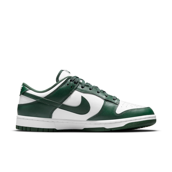 Dunk Low: Symbol of Self-Expression in Popular Culture, 'Varsity Green' Colorway