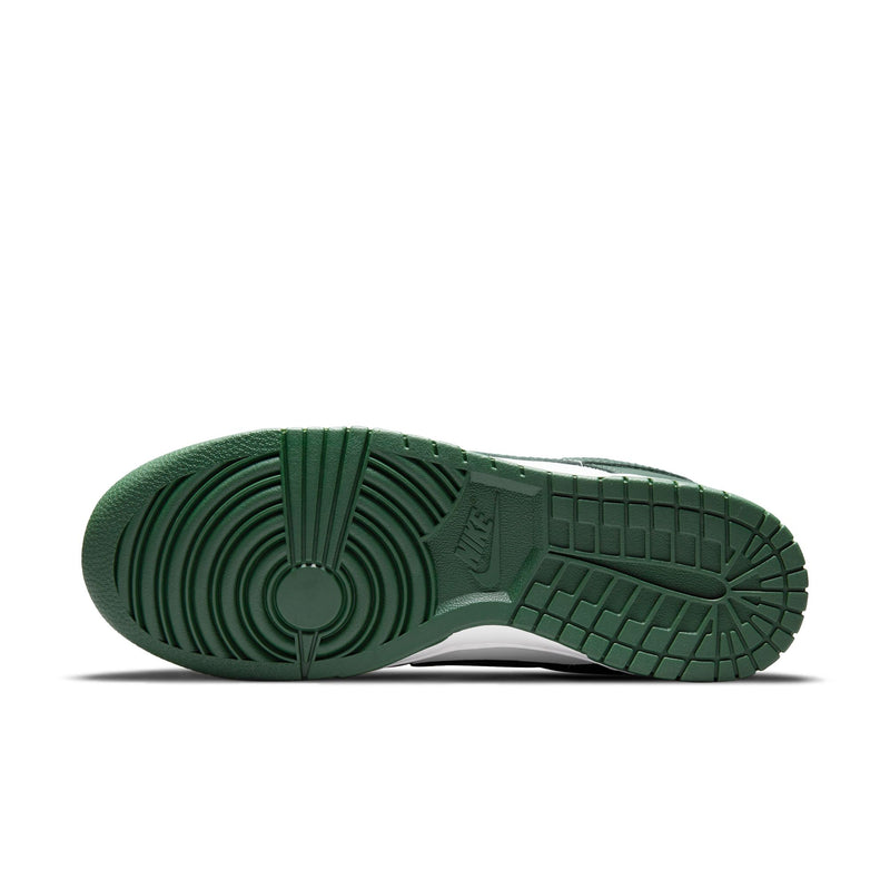 Dunk Low: Symbol of Self-Expression in Popular Culture, 'Varsity Green' Colorway