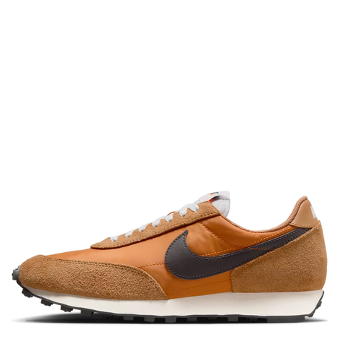 NIKE DAYBREAK SP