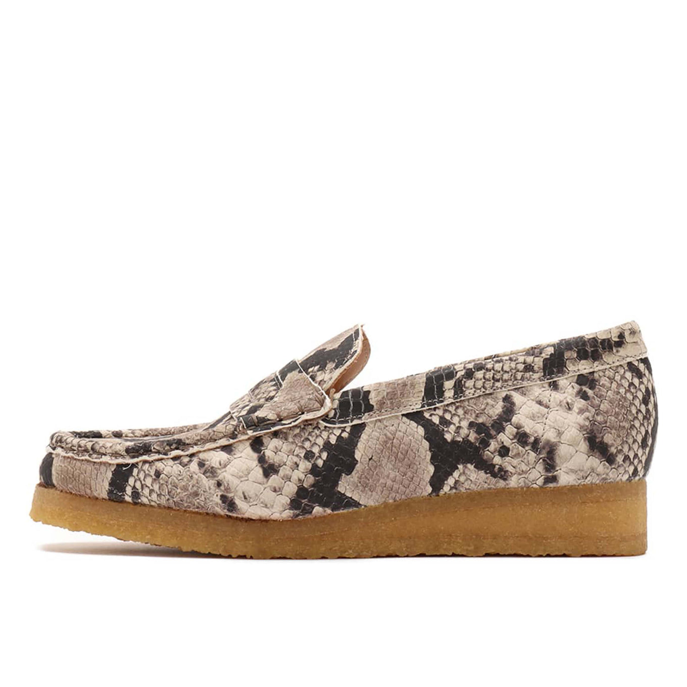 Clarks Wallaby Loafer in grey snake leather with hand-sewn seams and crepe sole