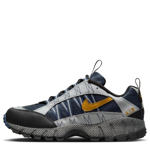 NIKE AIR HUMARA QS