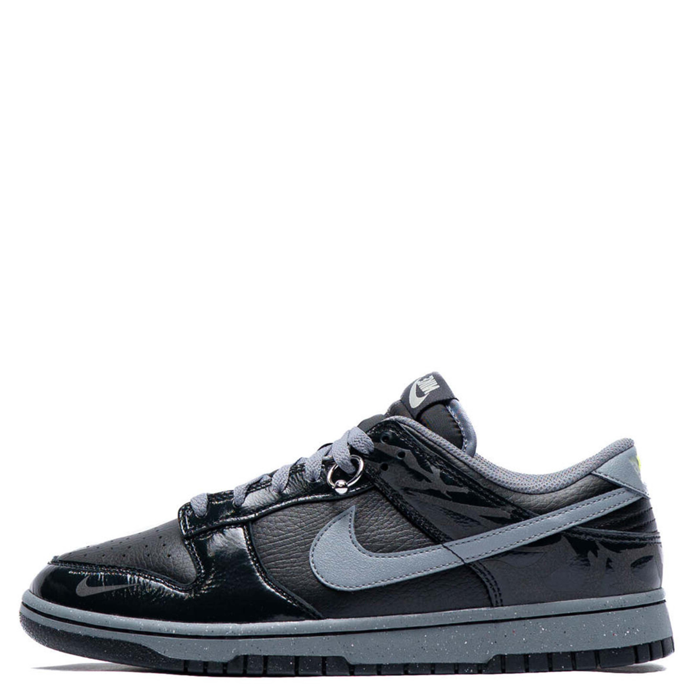 NIKE DUNK LOW RETRO QS