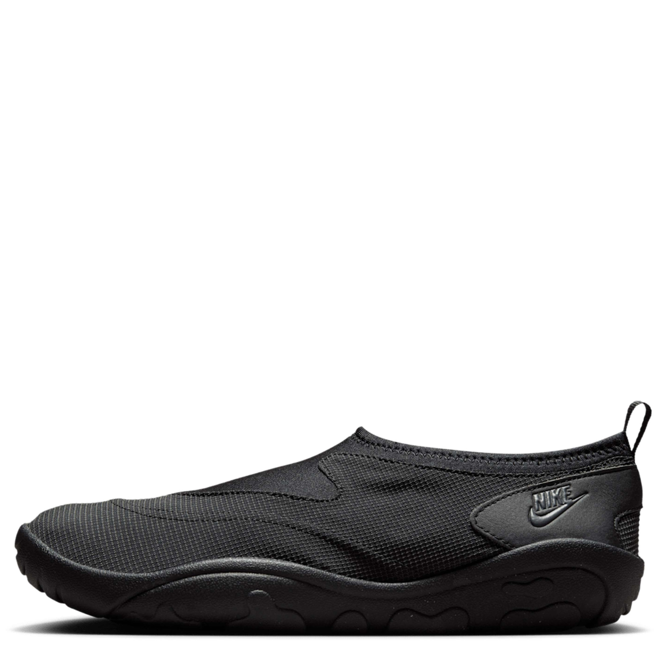 NIKE AQUA TURF