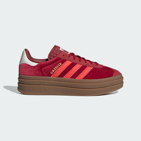 Adidas Gazelle Bold shoes with a layered platform outsole, luxurious velvet upper, and suede accents, inspired by classic '70s trainers.


