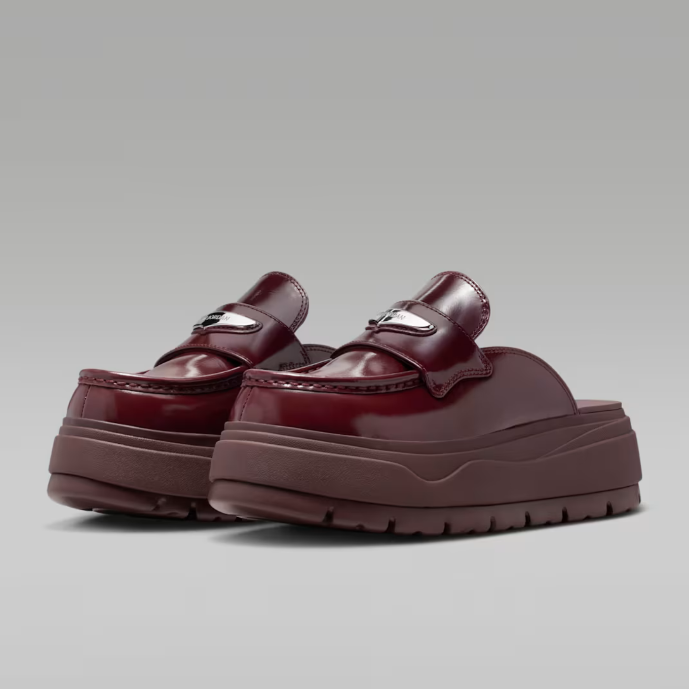 NIKE WMNS AIR JORDAN MULE