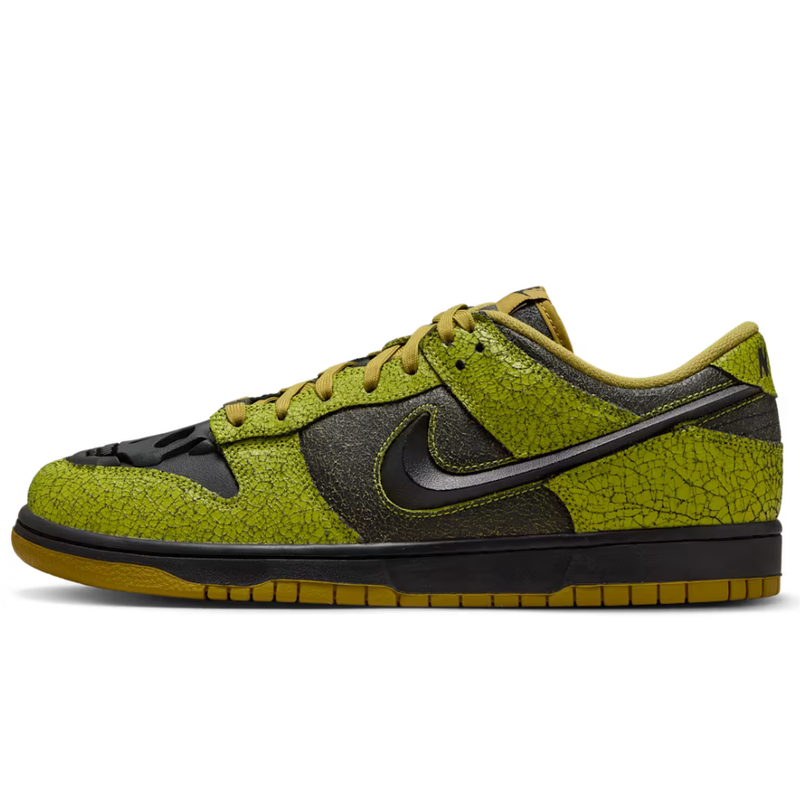 NIKE DUNK LOW RETRO QS