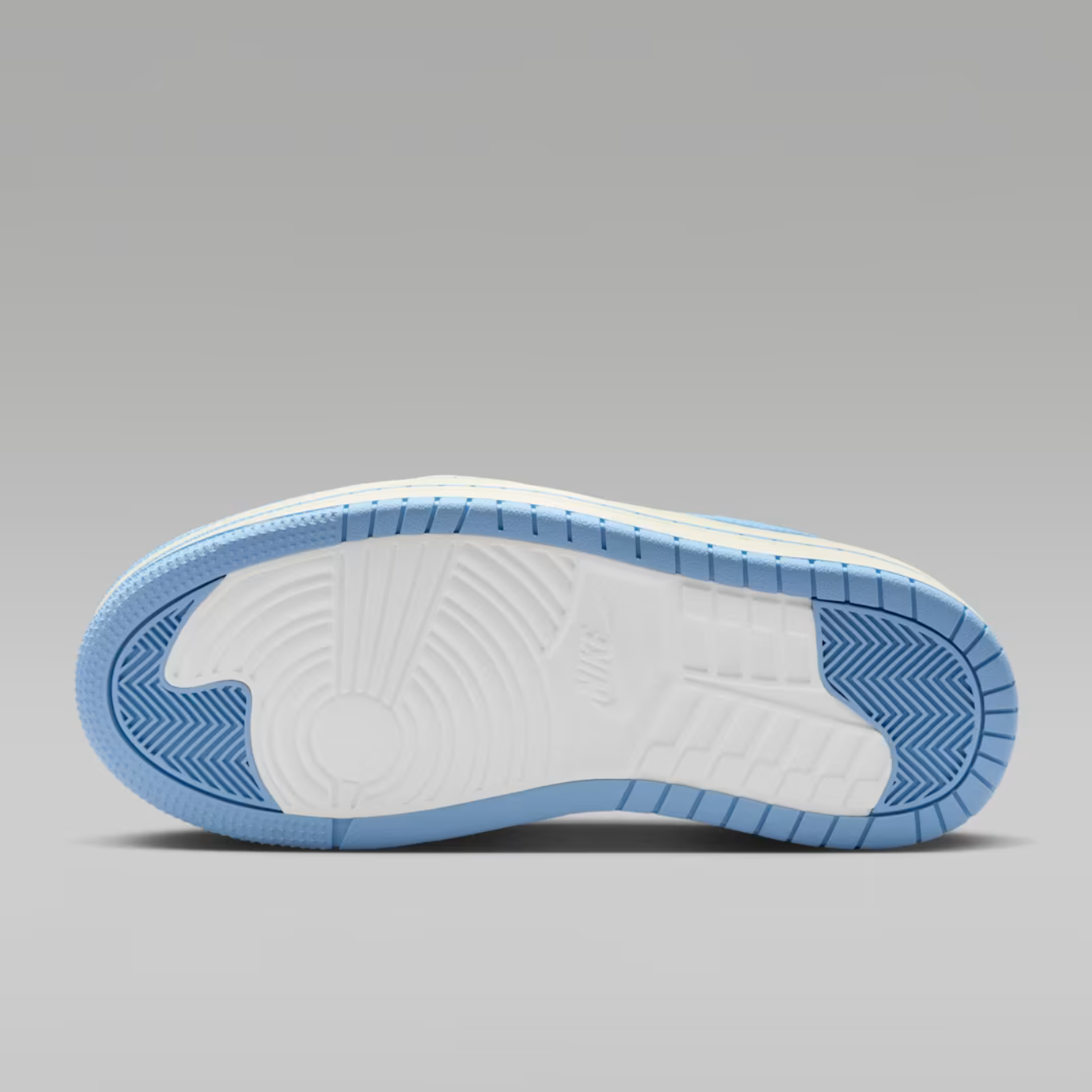 NIKE WMNS AIR JORDAN 1 TRIPLE STACK