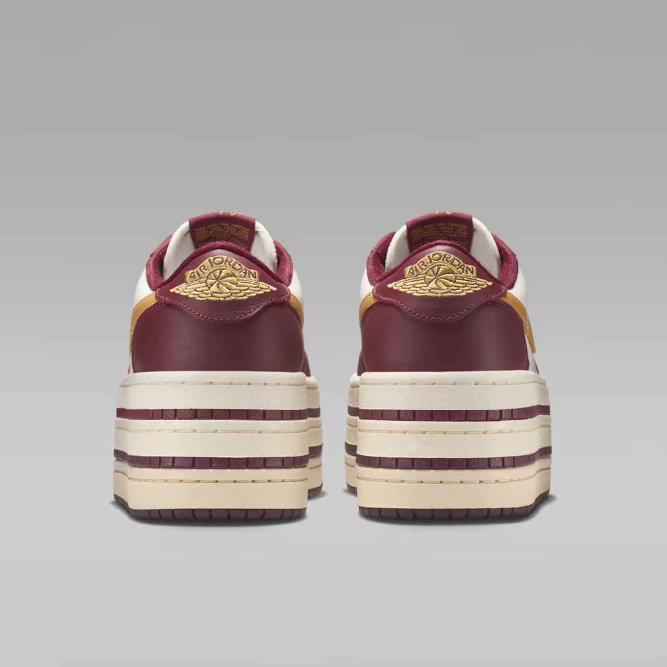 NIKE WMNS AIR JORDAN 1 TRIPLE STACK