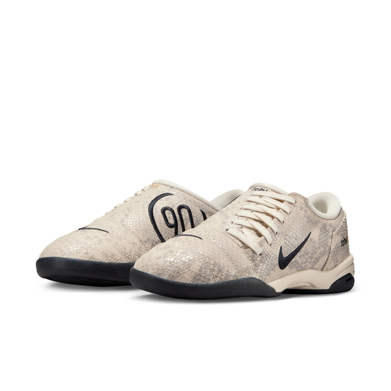 NIKE WMNS T90 SE