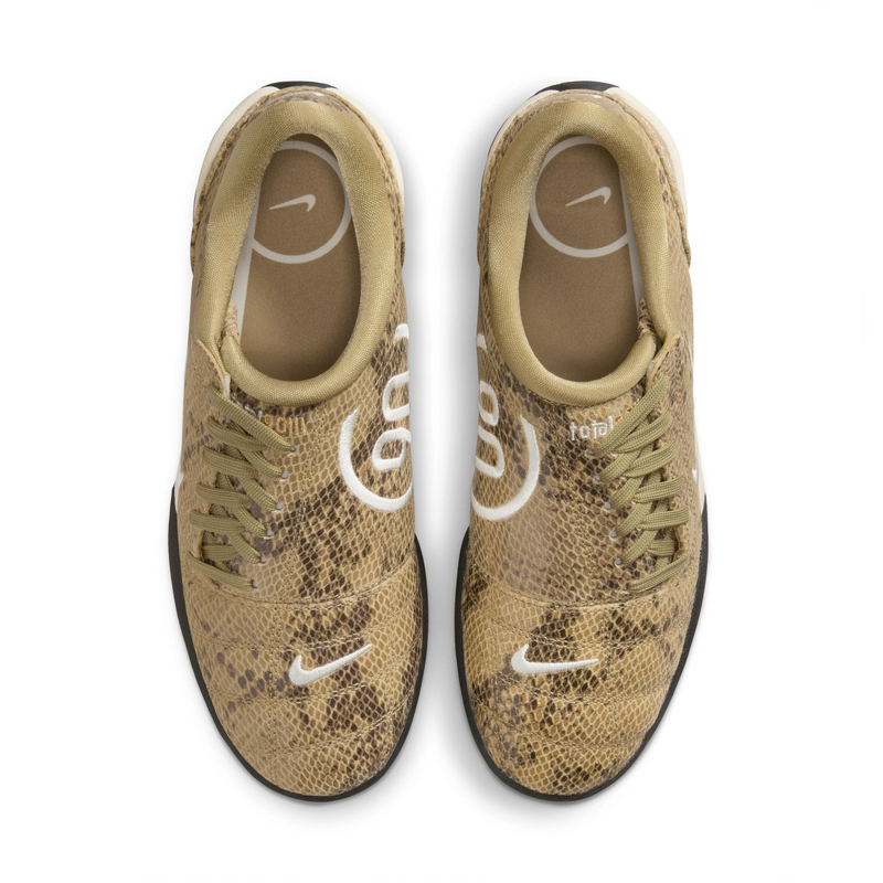 NIKE WMNS T90 SE