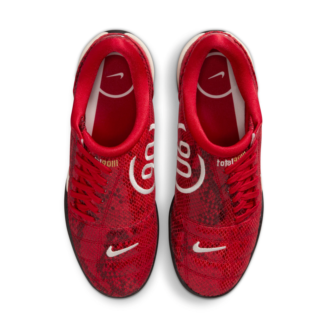 NIKE WMNS T90 SE