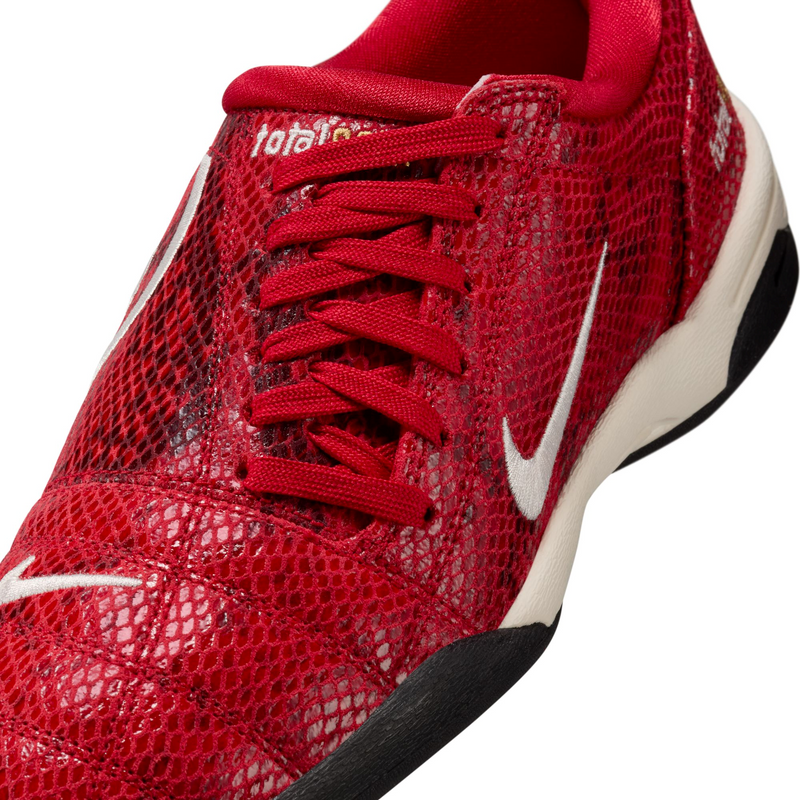 NIKE WMNS T90 SE