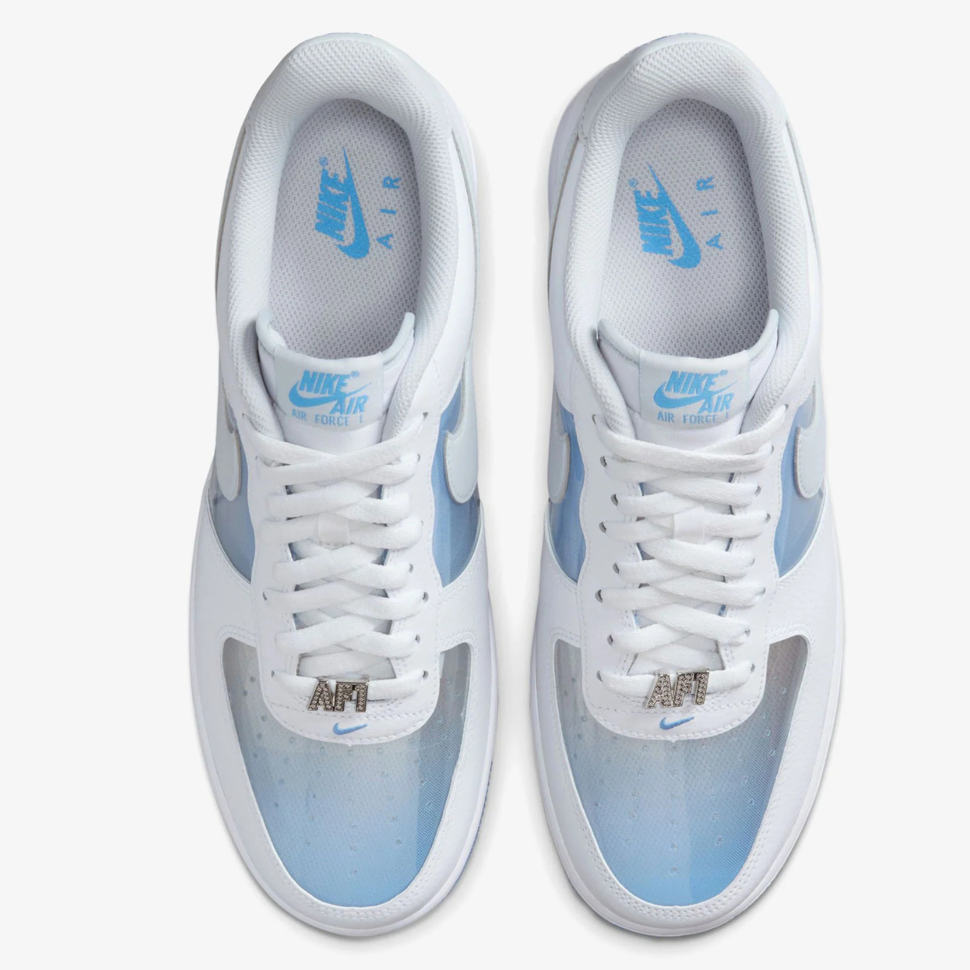 NIKE AIR FORCE 1 RETRO QS