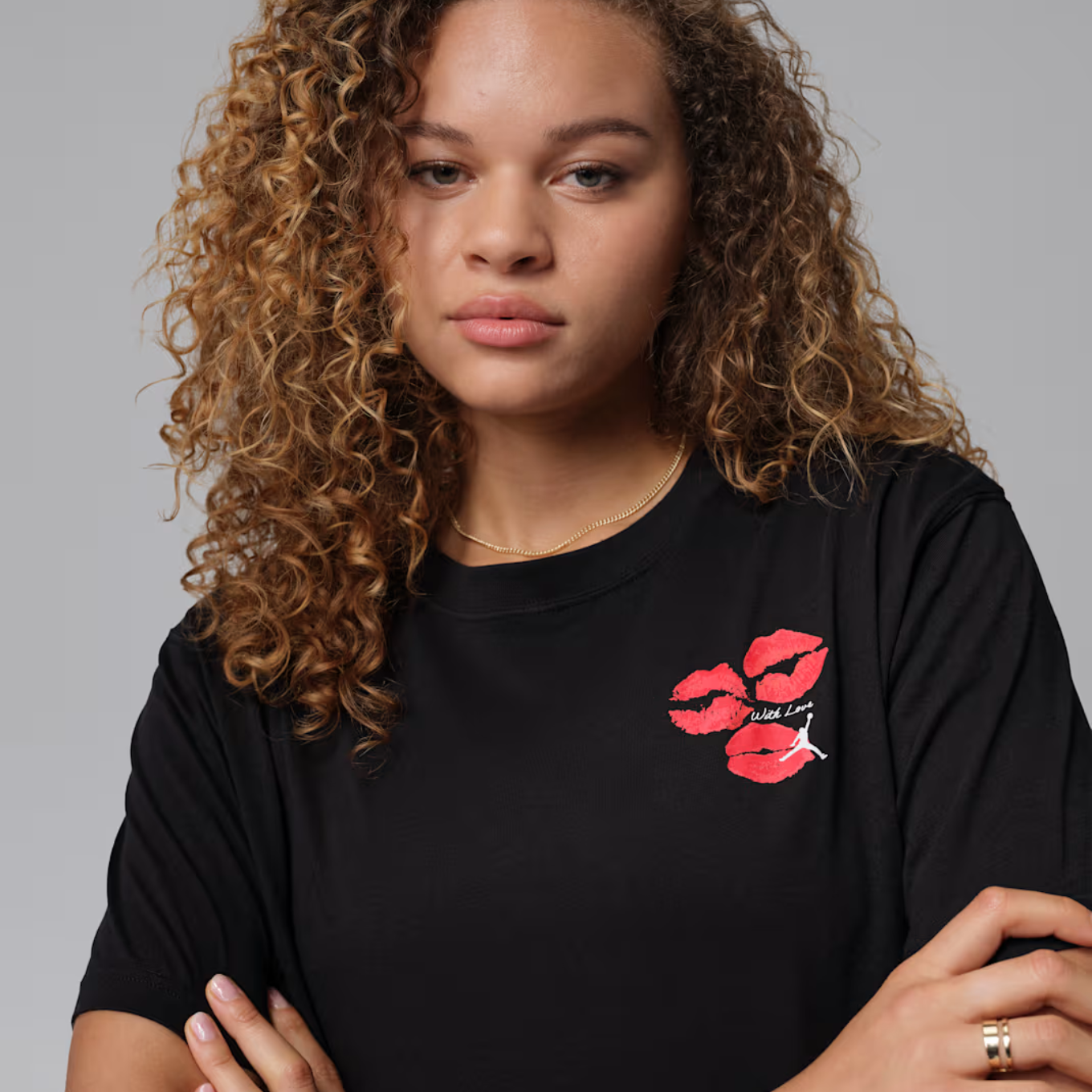 JORDAN BRAND WMNS J FLT SS GF GFX TEE KISS