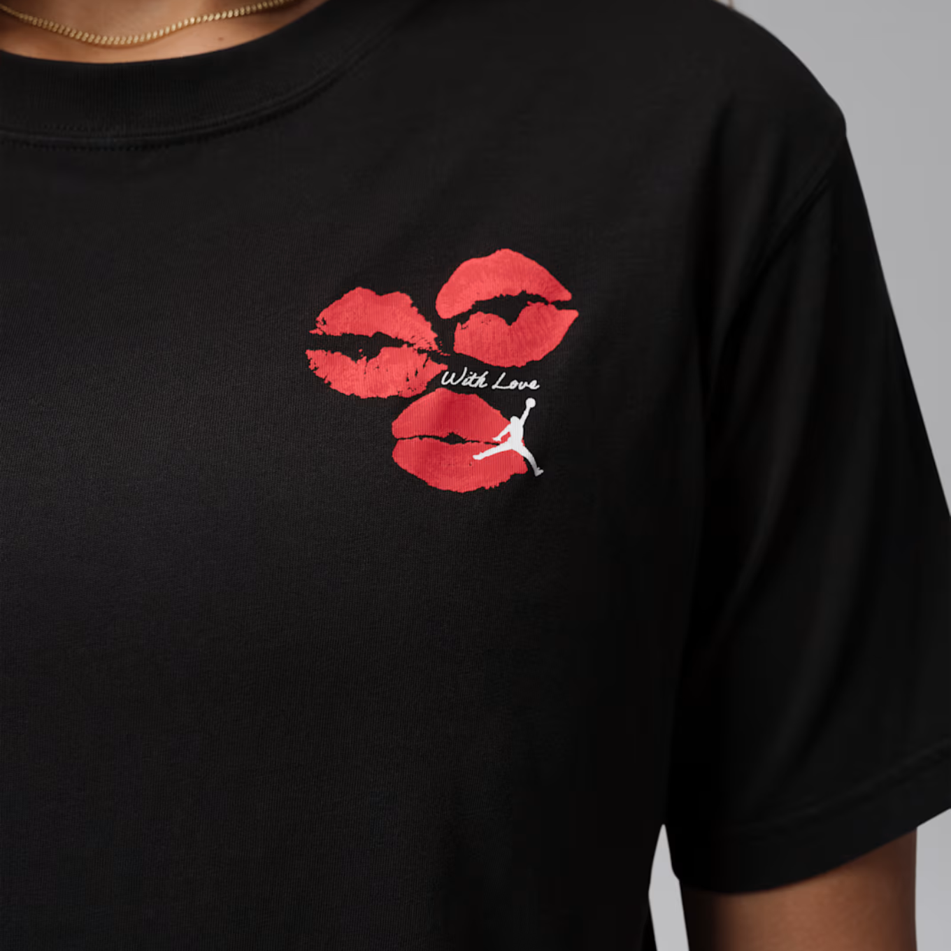 JORDAN BRAND WMNS J FLT SS GF GFX TEE KISS