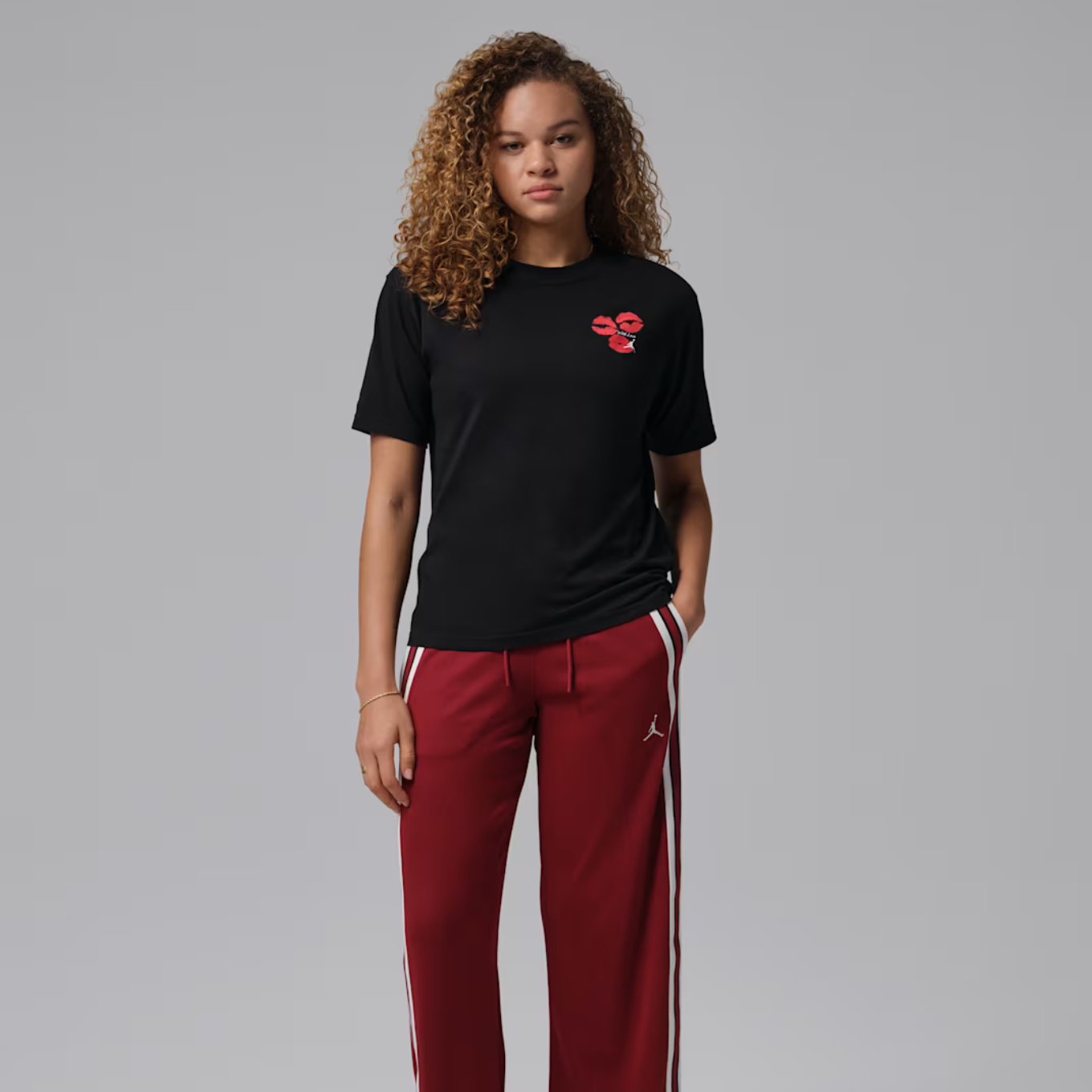 JORDAN BRAND WMNS J FLT SS GF GFX TEE KISS