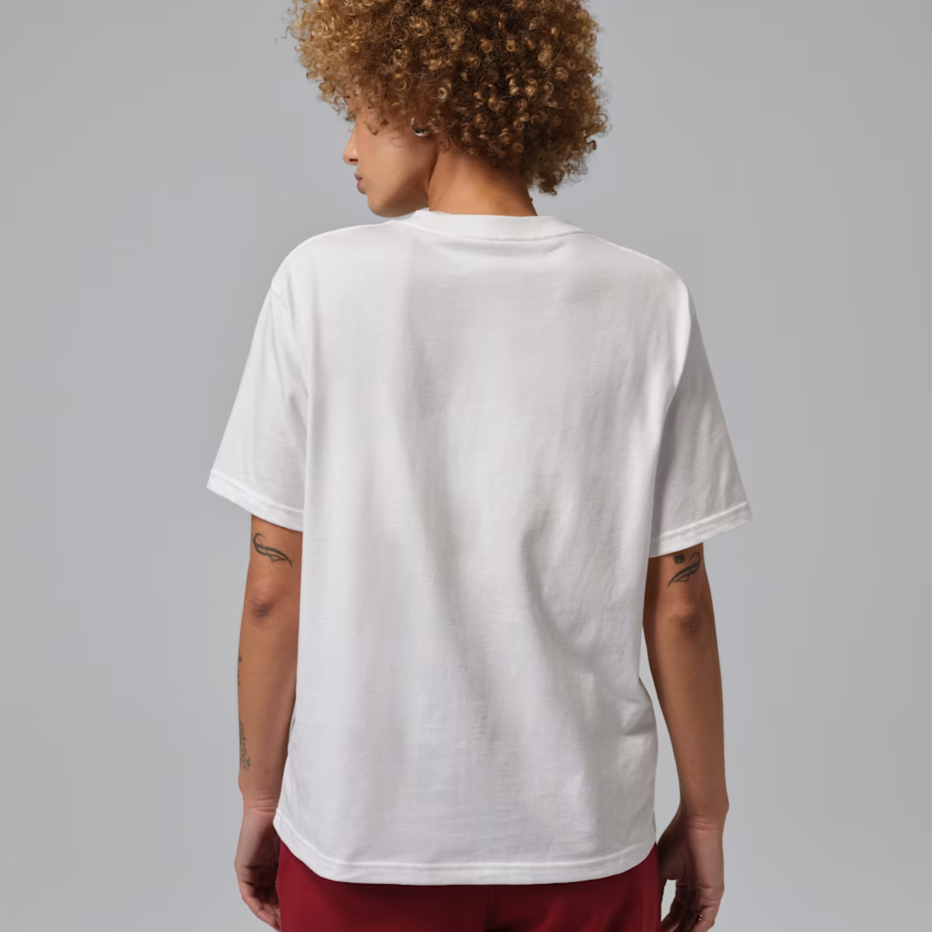 JORDAN BRAND WMNS J FLT SS GF GFX TEE KISS