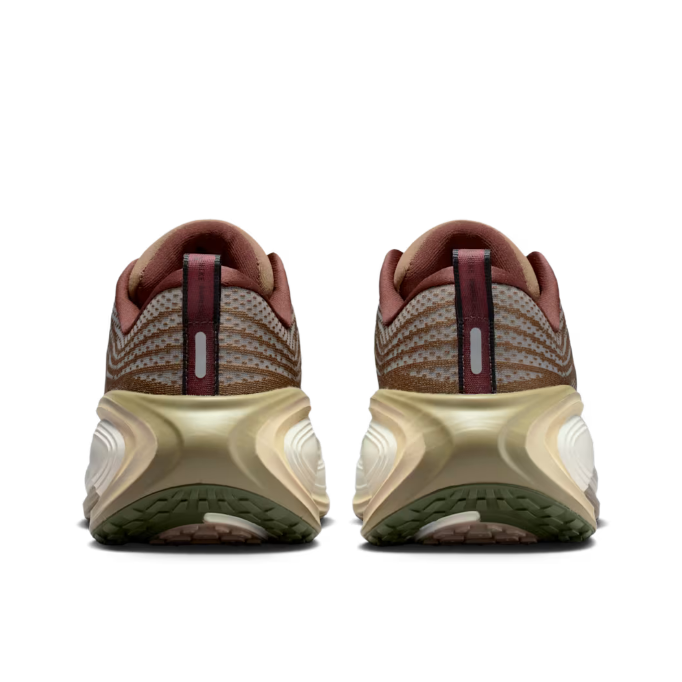 NIKE VOMERO PLUS QS