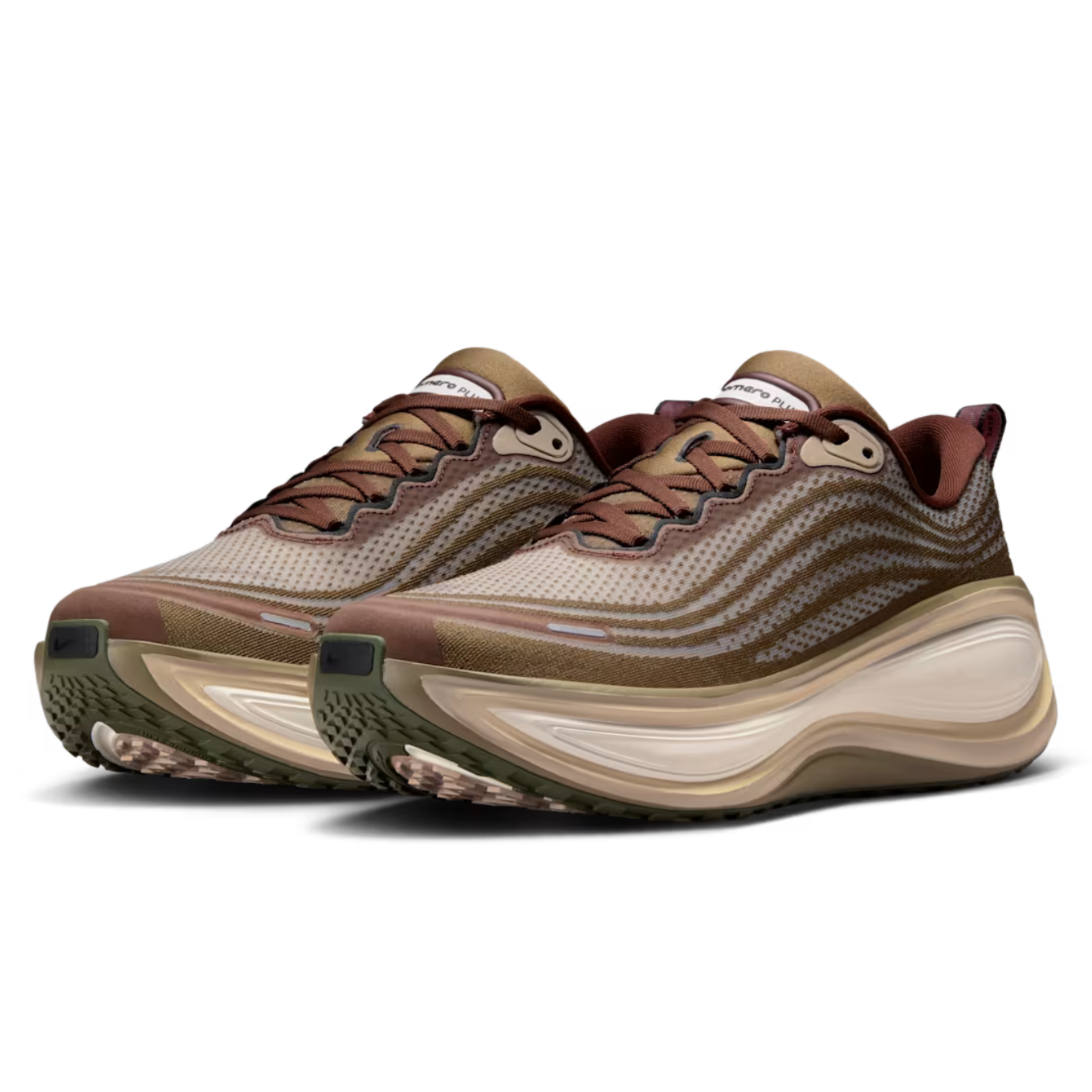 NIKE VOMERO PLUS QS