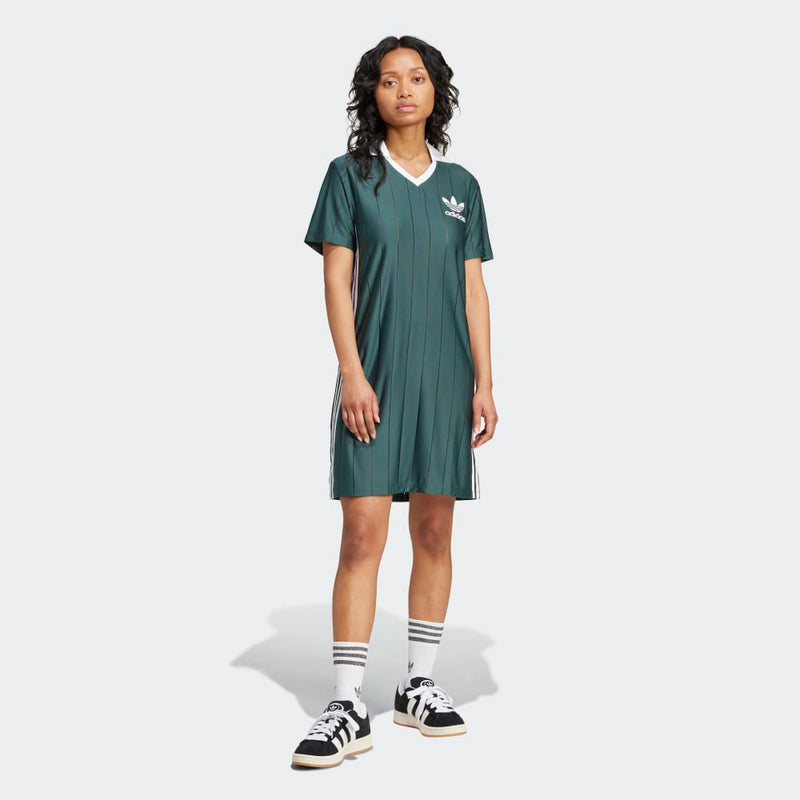 Adidas Polo Collar Dress: Authentic Sport Style with a Hint of Sophistication