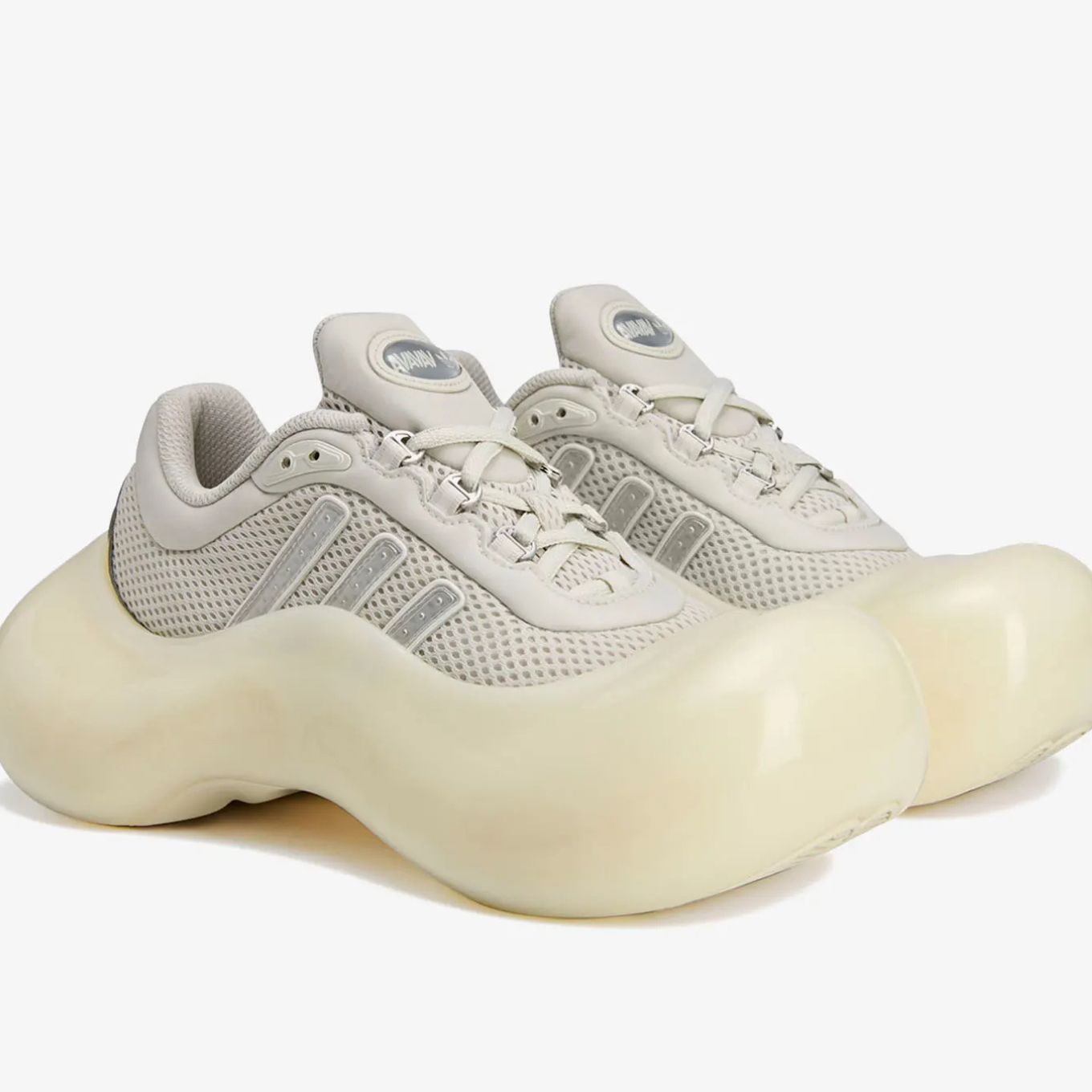 ADIDAS X AVAVAV MOONRUBBER