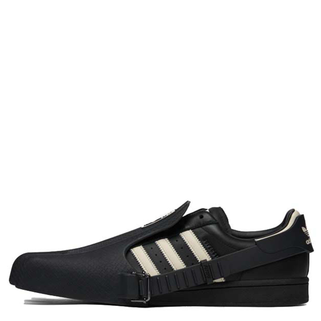 ADIDAS X AVAVAV SUPERFINGER SUPERSTAR