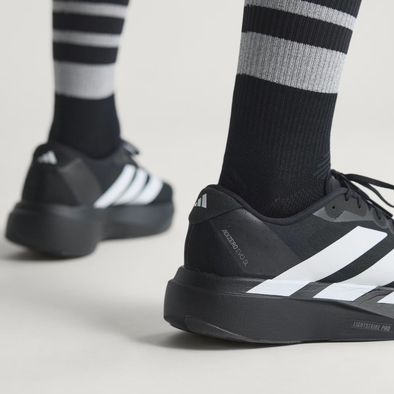 ADIDAS ADIZERO EVO SL